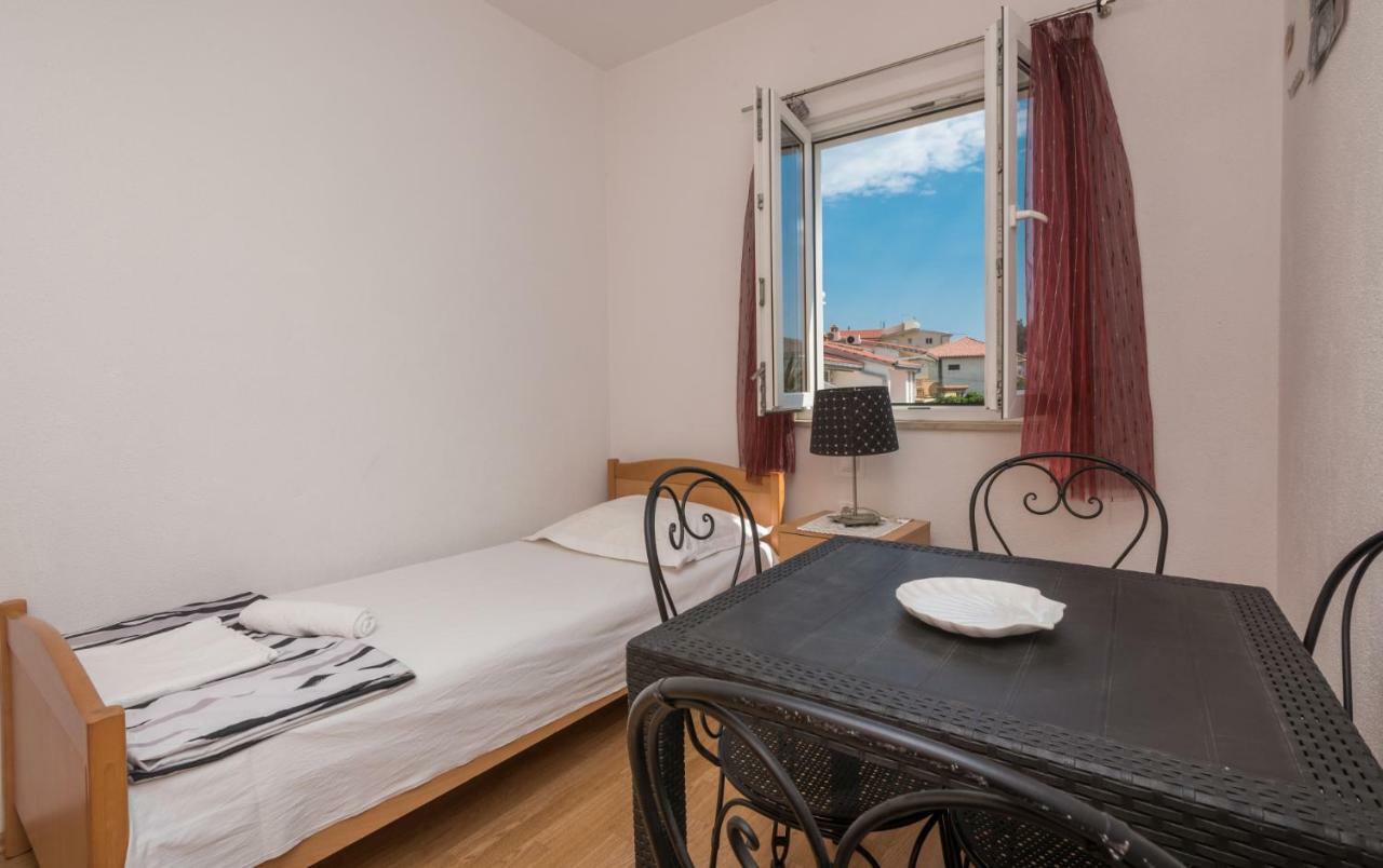 Apartmani Franko Baska Voda Exterior photo